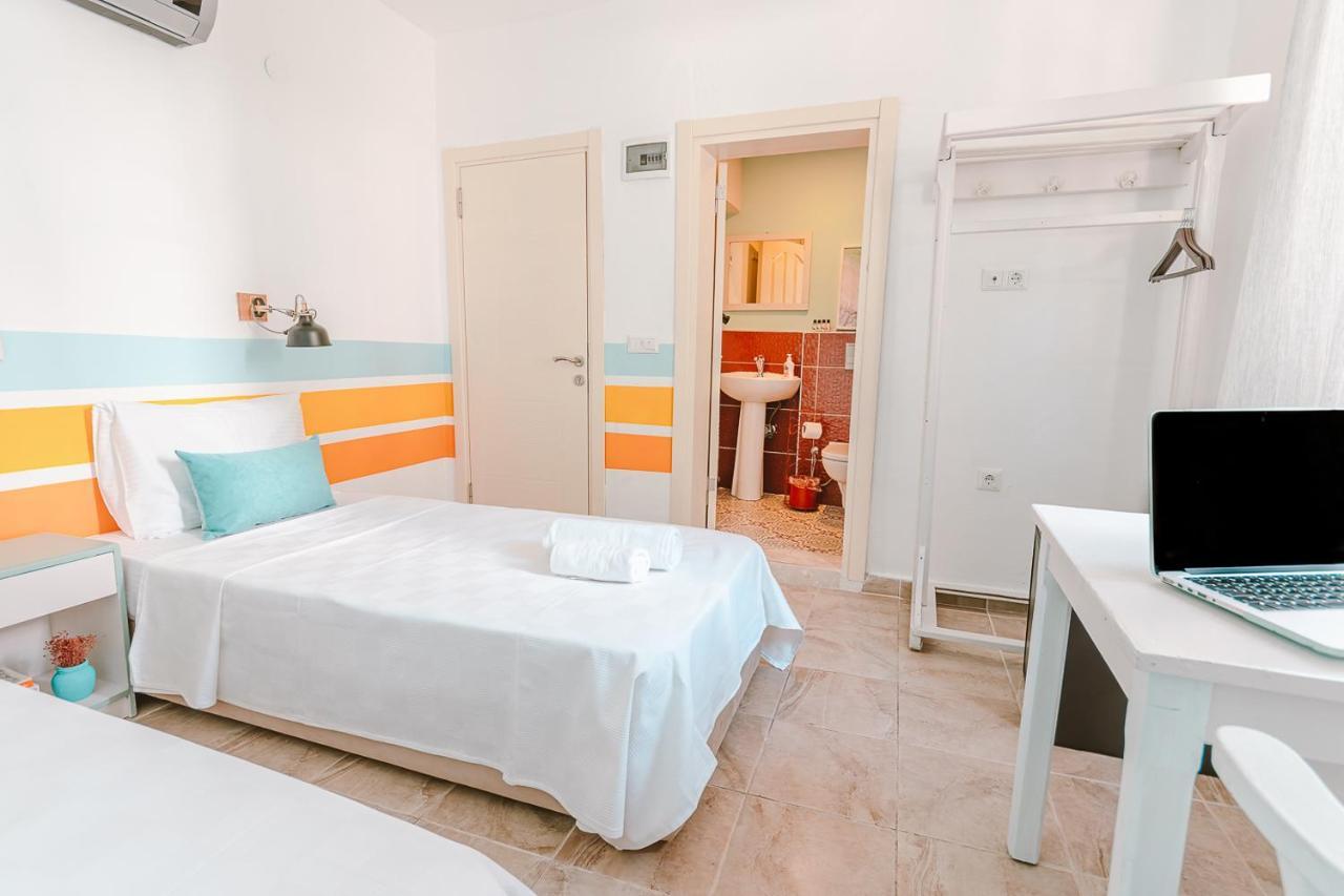 Kuytu Terrace Bed And Breakfast Каш Екстериор снимка