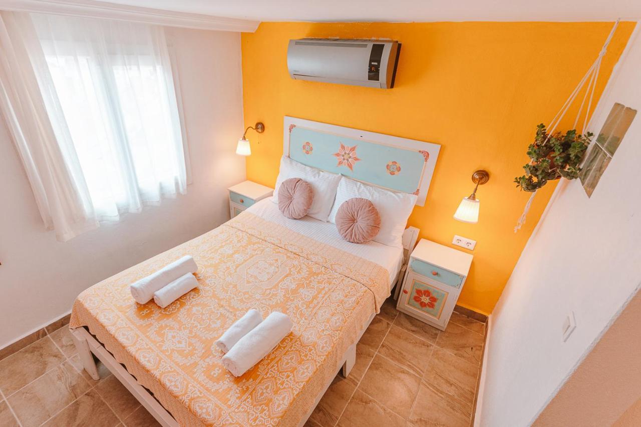 Kuytu Terrace Bed And Breakfast Каш Екстериор снимка